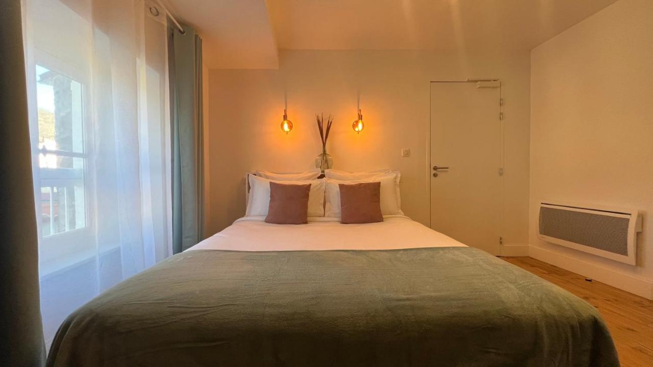 Jardin Bleu - Chambres D'Hotes Saint-Girons (Ariege) Exterior foto
