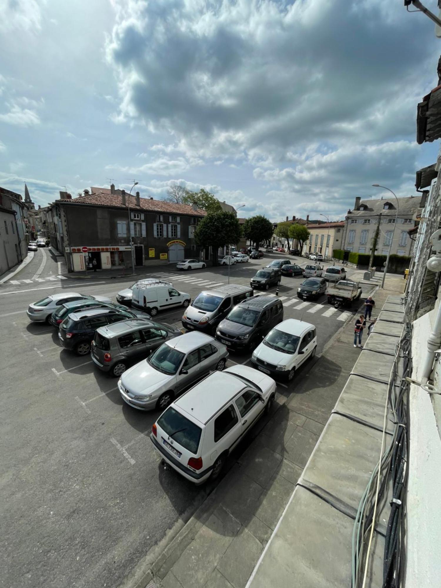 Jardin Bleu - Chambres D'Hotes Saint-Girons (Ariege) Exterior foto